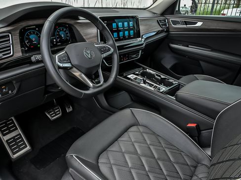 Used 2026 Volkswagen Atlas SEL Premium R-Line AWD/4WD image 19