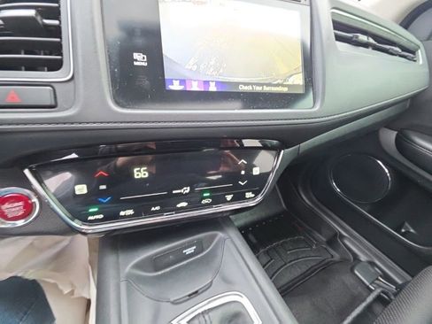 Used 2016 Honda HR-V EX image 20