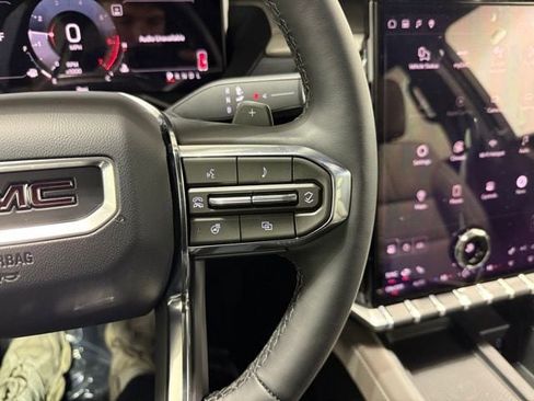 New 2026 GMC Acadia Elevation w/ Black Edition image 17