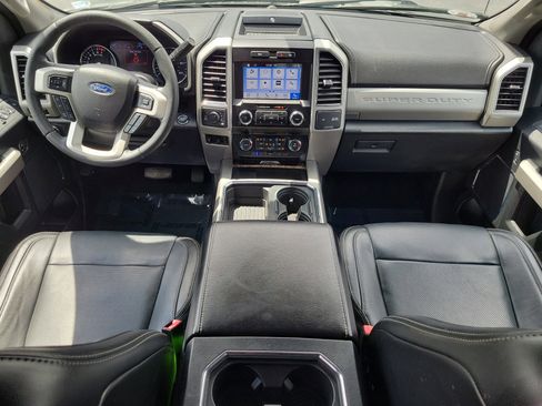 Used 2019 Ford F250 Lariat w/ Lariat Ultimate Package AWD/4WD image 13