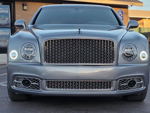 Used 2020 Bentley Mulsanne image 2