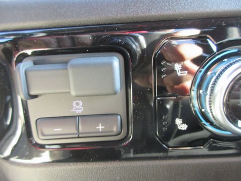 New 2026 GMC Sierra 1500 Elevation w/ Elevation Select Package image 20