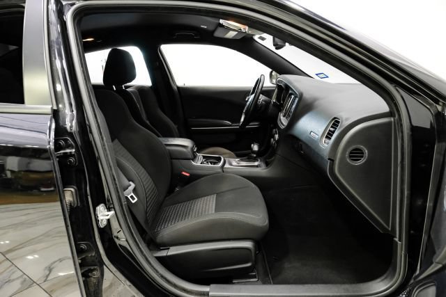 Used 2022 Dodge Charger Scat Pack w/ Harman/Kardon Audio Group RWD image 34