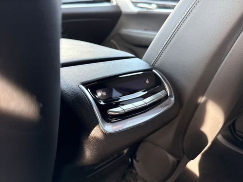 Certified 2022 Cadillac XT6 Premium Luxury w/ Technology Package image 24