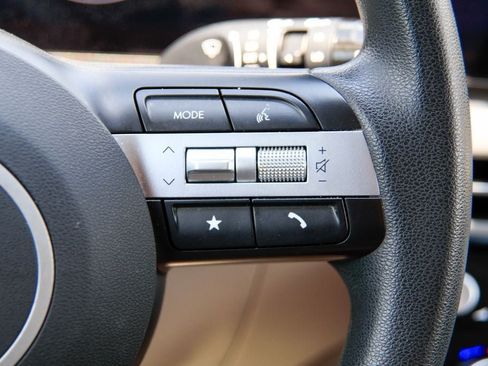 Used 2025 Hyundai Tucson SEL FWD image 13
