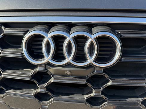 Used 2022 Audi Q5 2.0T Premium Plus AWD/4WD image 25