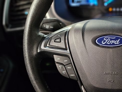 Used 2024 Ford Edge SEL image 27