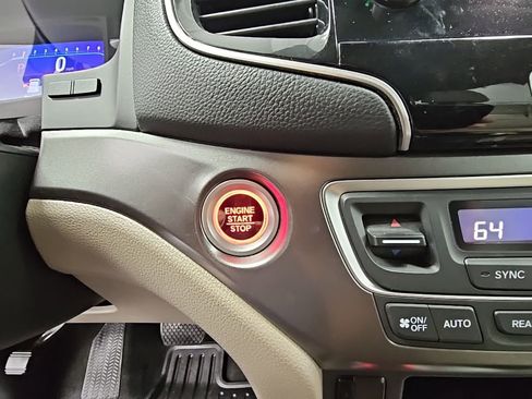 Used 2021 Honda Pilot EX-L image 24