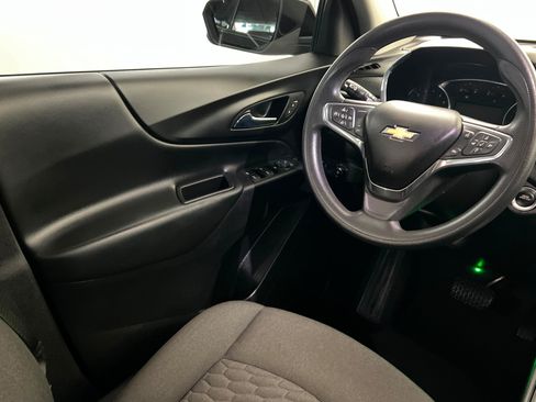 Used 2020 Chevrolet Equinox LT FWD image 12