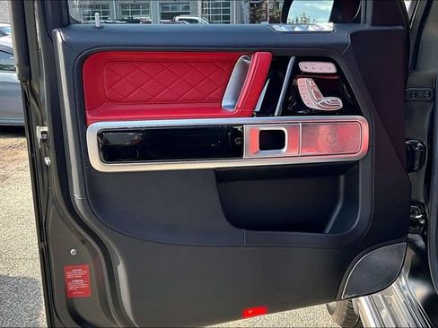 Certified 2021 Mercedes-Benz G 63 AMG 4MATIC image 18