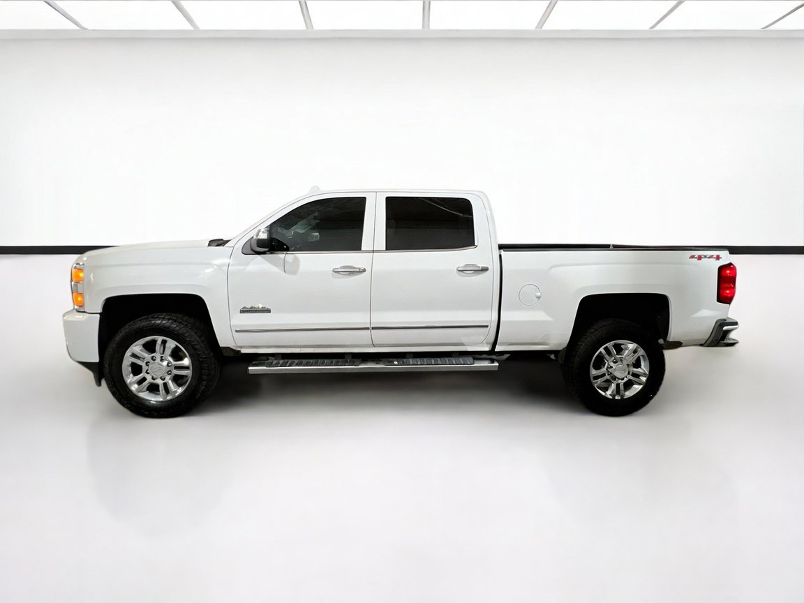 Used 2015 Chevrolet Silverado 2500 High Country AWD/4WD image 23