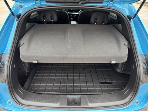 Used 2025 Chevrolet Trax RS w/ Sunroof Package image 44