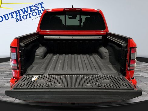 Used 2025 Nissan Frontier PRO-4X w/ Pro Premium Package AWD/4WD image 8