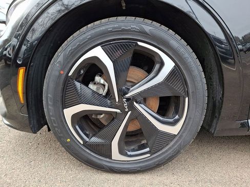 Used 2023 Kia EV6 GT-Line w/ GT-Line Suede Seat Package image 8