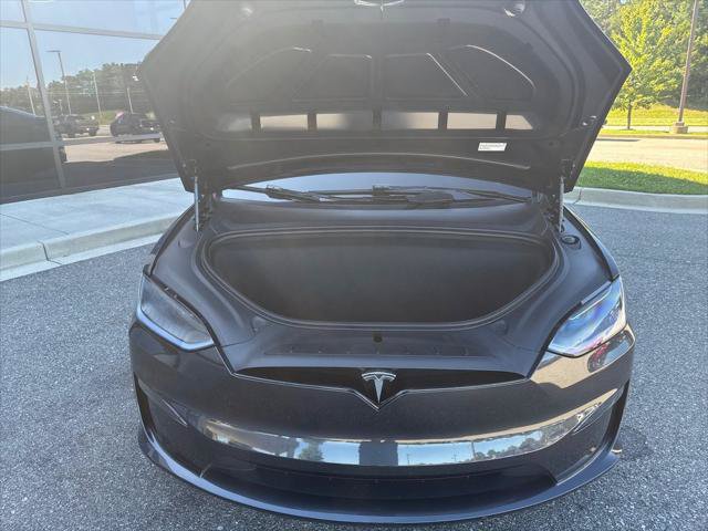 Used 2025 Tesla Model X AWD/4WD image 18