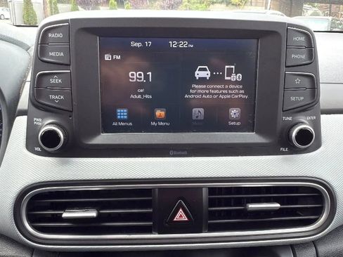 Used 2020 Hyundai Kona SE AWD/4WD image 18