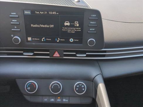 New 2026 Hyundai Elantra SE FWD image 14