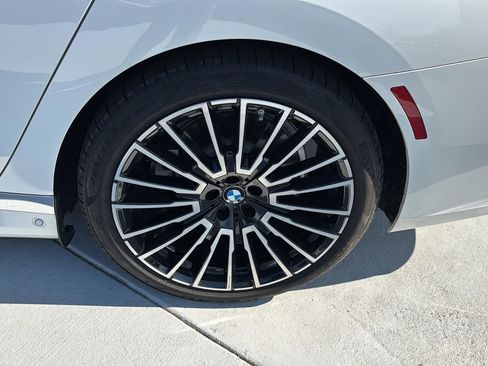 Certified 2024 BMW i7 xDrive60 w/ Executive Package AWD/4WD image 33