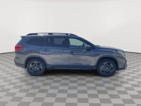 Used 2025 Subaru Ascent Bronze Edition AWD/4WD image 13