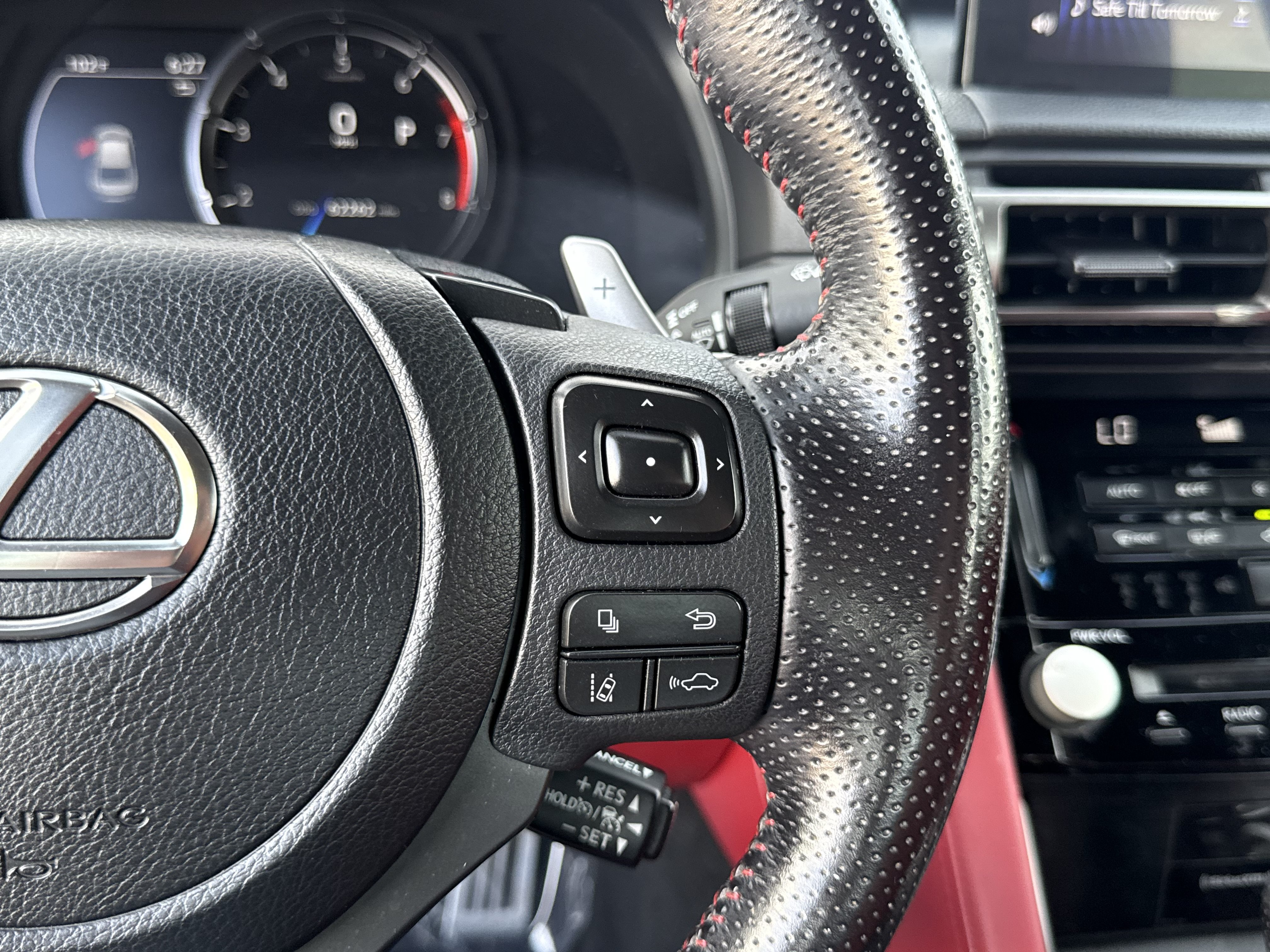 Certified 2022 Lexus IS 350 F Sport RWD image 23