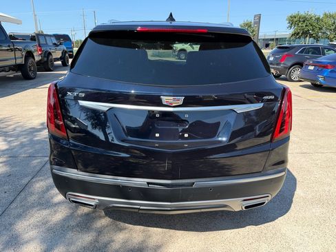 Used 2021 Cadillac XT5 Premium Luxury w/ LPO, Floor Liner Package image 6
