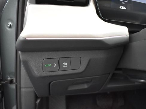 New 2026 Audi Q3 quattro 2.0T AWD/4WD image 8