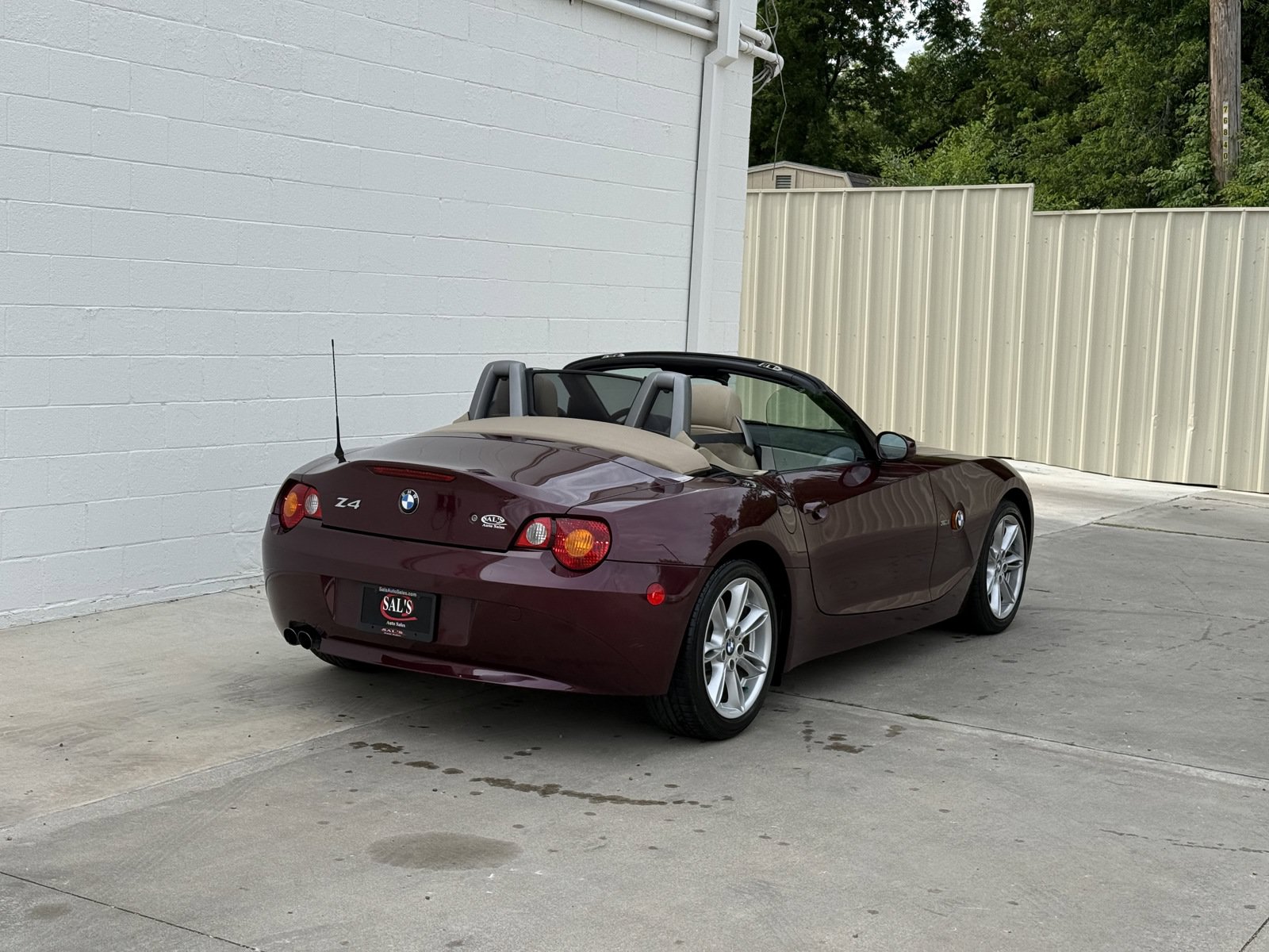 Used 2004 BMW Z4 3.0i RWD image 7