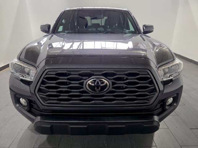 Used 2021 Toyota Tacoma TRD Off-Road AWD/4WD image 8
