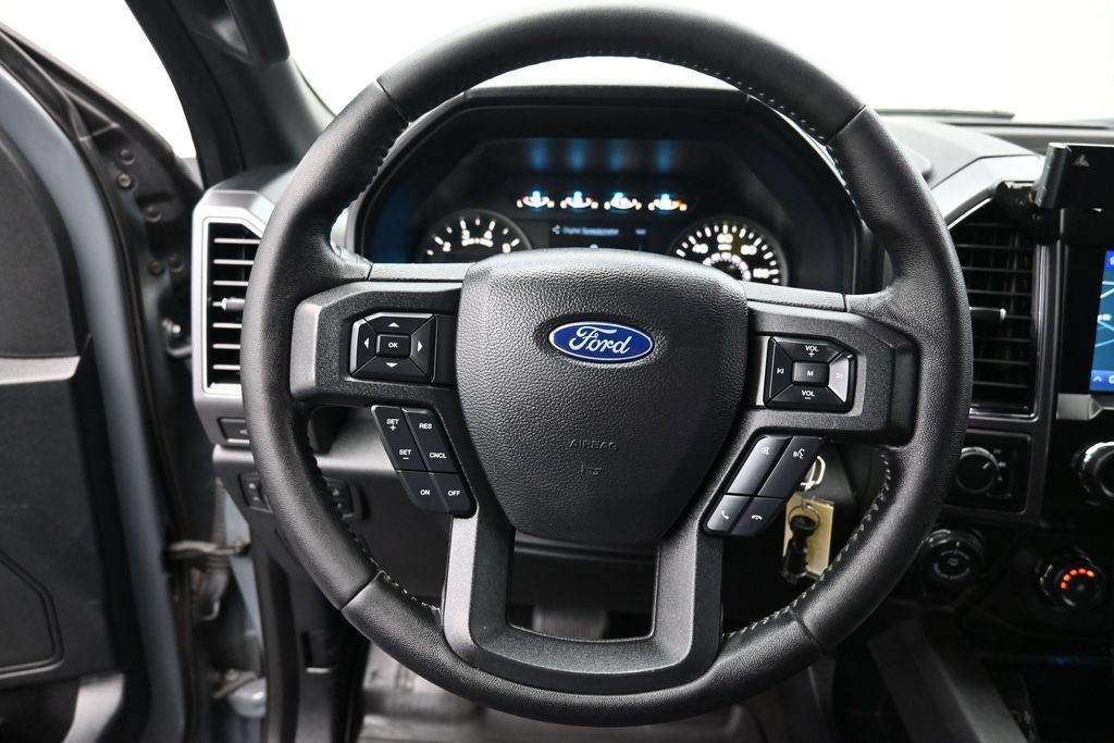 Used 2019 Ford F150 XLT w/ Equipment Group 302A Luxury AWD/4WD image 27