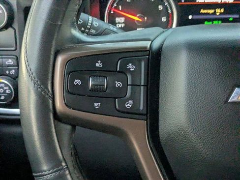 Used 2020 Chevrolet Silverado 1500 High Country w/ Technology Package image 4