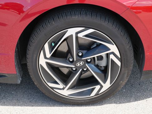 Used 2024 Hyundai Sonata SEL w/ Convenience Package FWD image 15