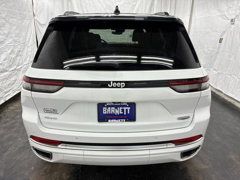 Certified 2024 Jeep Grand Cherokee Summit AWD/4WD image 9