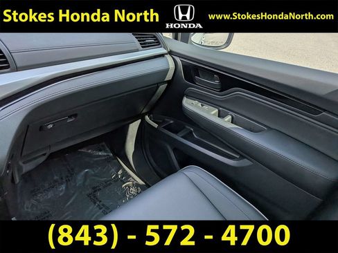 Certified 2025 Honda Odyssey Touring image 22