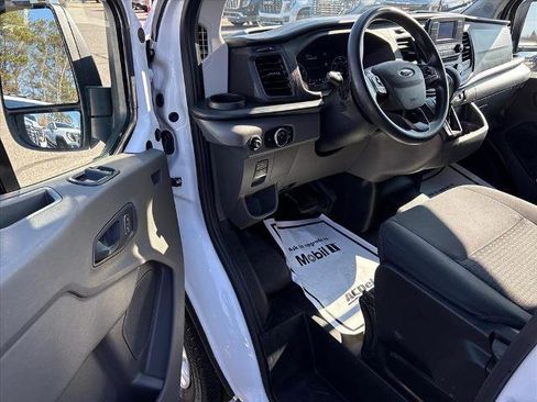 Used 2024 Ford Transit 250 Low Roof w/ Exterior Upgrade Package image 9