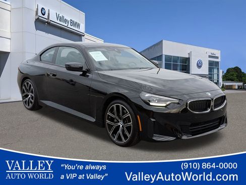 Certified 2024 BMW 230i 230i w/ Convenience Package image 1