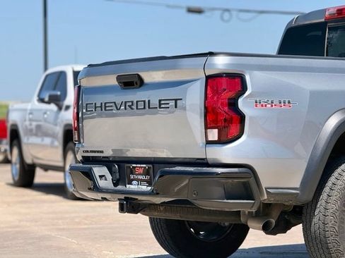 Used 2025 Chevrolet Colorado Trail Boss AWD/4WD image 14