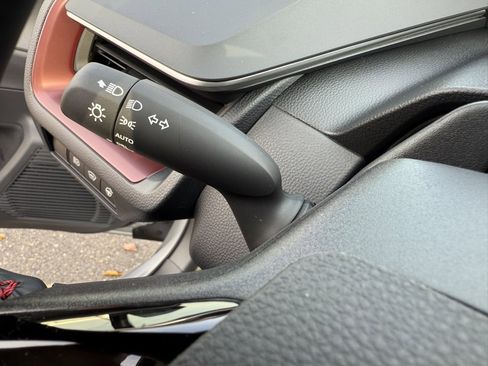 Used 2026 Toyota Prius XSE image 31