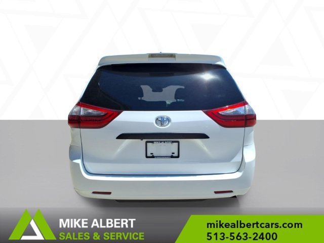 Used 2020 Toyota Sienna L FWD image 6