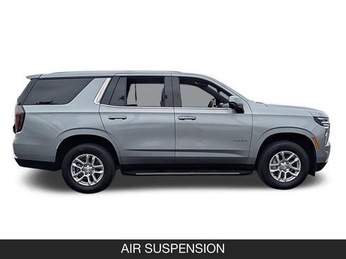 Used 2025 Chevrolet Tahoe LT AWD/4WD image 7