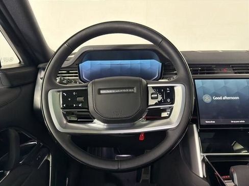 Used 2026 Land Rover Range Rover Long Wheelbase SE AWD/4WD image 19