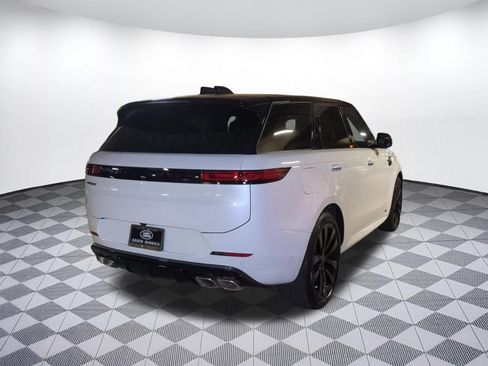 New 2026 Land Rover Range Rover Sport Dynamic SE AWD/4WD image 5