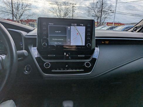 Certified 2022 Toyota Corolla XSE image 18