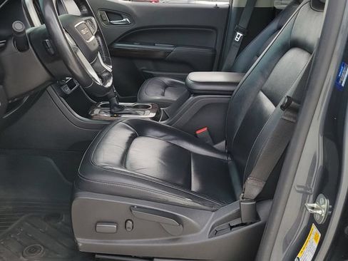 Used 2017 GMC Canyon SLT w/ Driver Alert Package AWD/4WD image 6