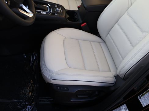 New 2025 MAZDA CX-5 AWD 2.5 S w/ Preferred Package image 39