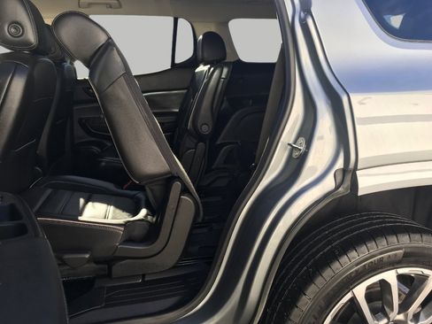 Certified 2023 GMC Acadia Denali w/ Denali Technology Package image 25