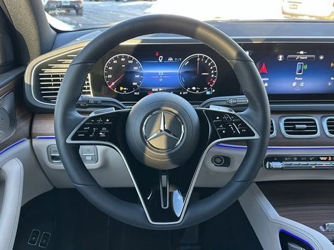 New 2026 Mercedes-Benz GLE 450e 4MATIC image 13