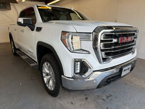 Used 2021 GMC Sierra 1500 SLT w/ SLT Premium Plus Package image 4