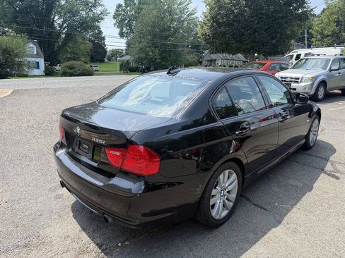Used 2011 BMW 335i xDrive Sedan AWD/4WD image 5