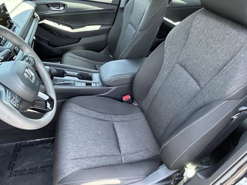 Certified 2023 Honda Accord EX image 14