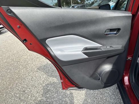 Used 2024 Nissan Kicks SR w/ SR Premium Package FWD image 12